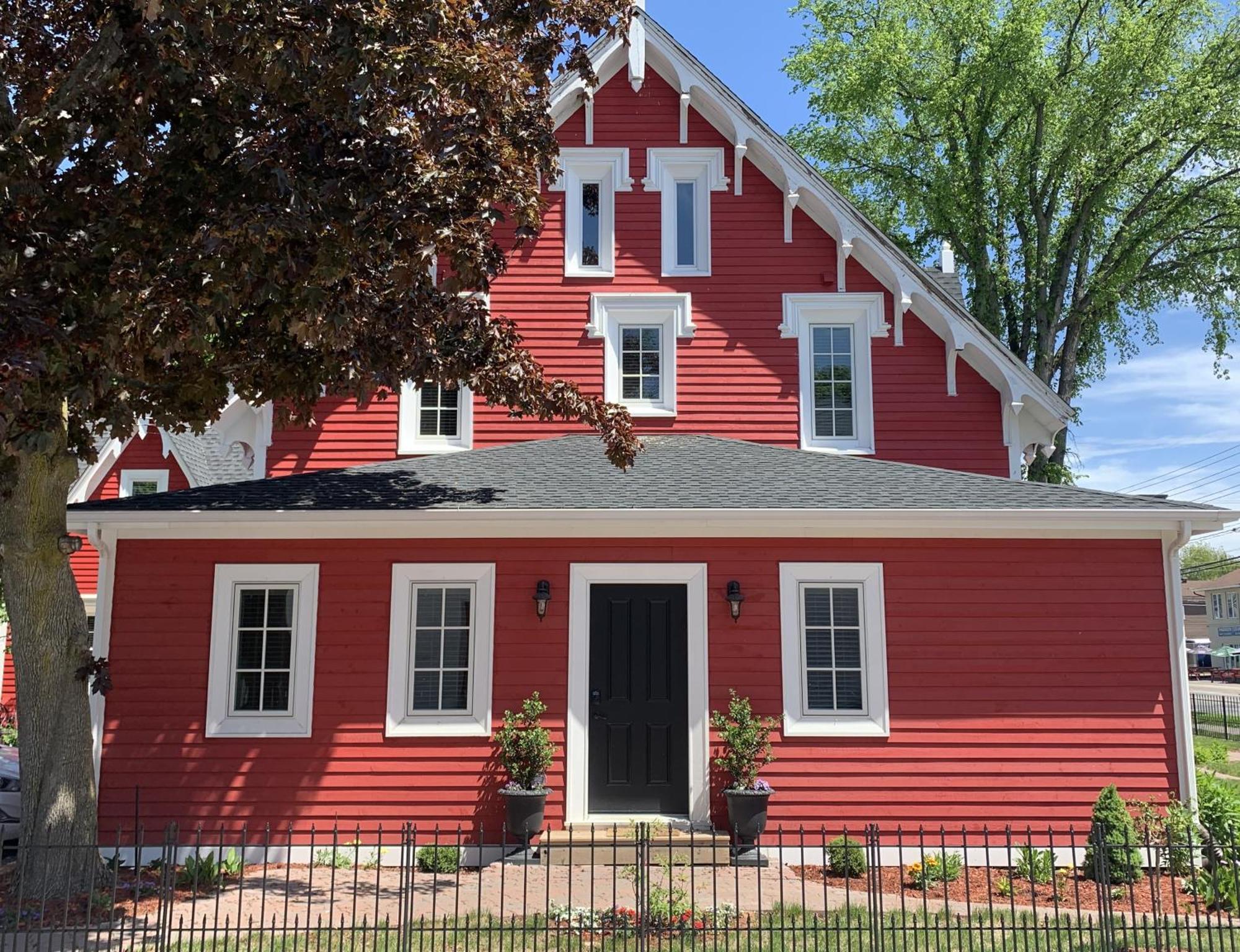 The Red House Fredericton Bed & Breakfast Exterior foto